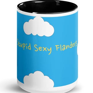 Mug à café Stupid Sexy Flanders - Mug drôle des Simpsons Meme avec lettrage doré - Cadeau culture nerd pour les fans des Simpsons, téléviseur des années 90