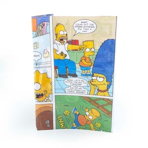 PASSHÜLLE | Upcycled gelbe Cartoon Cartoon Familie Comic Buch Seite in PVC - Passhülle, Passport Case, Nostalgie