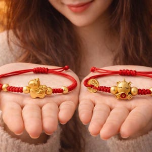 2026 Zodiac Horse Red String Bracelet – Gold Amulet, Lucky Charm
