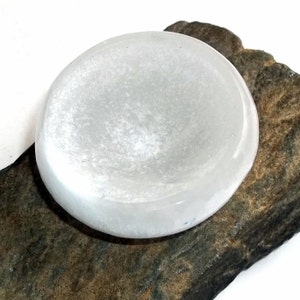 White Selenite Bowl Gemstone Natural Stone Specimen earthegy 1138 image 2