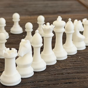 PlayBook - Ajedrez de viaje camuflado en un libro | Magnético y compacto | PlayBook'd nur Schachfiguren