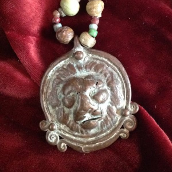 Antique Archaeological ROMAN 2000 Years Old Bronze LION Pendant