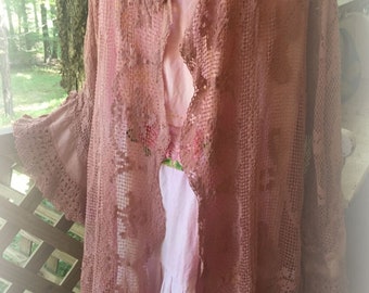 To 50" Bust Cottagecore~Exquisite~COTTON~Lace~CROCHET~Duster~Xl Plus~Dusty Rose~Bell Sleeves~Flared~Stevie Knicks~Gypsy~Doilies~Butterfly