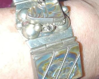 AZTEC MOP Silver Chain Link Bracelet W/ Mop Mother Of Pearl Tribal Figures Large Bold Bohemian Signed Mexico