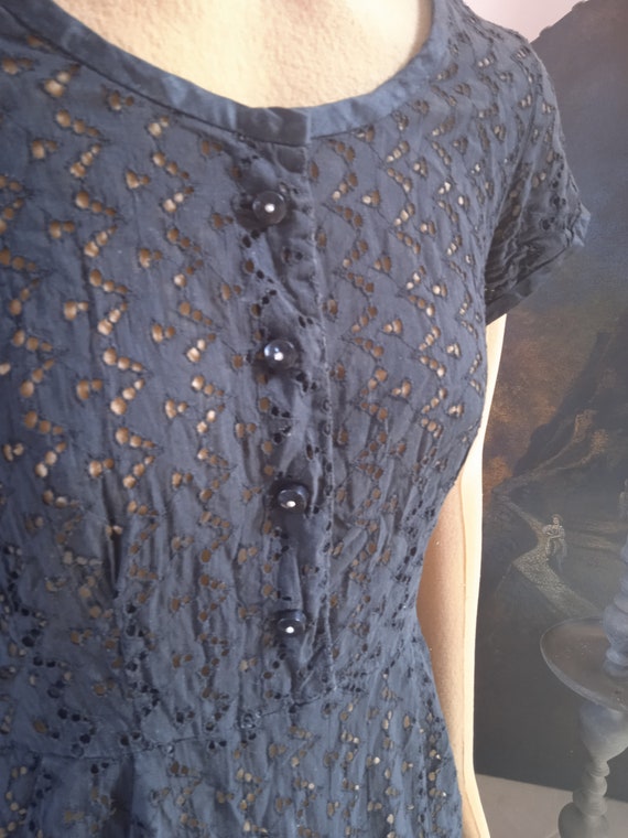 ORIGINAL 40's-50's~EYELET Lace~Black Dress With R… - image 2