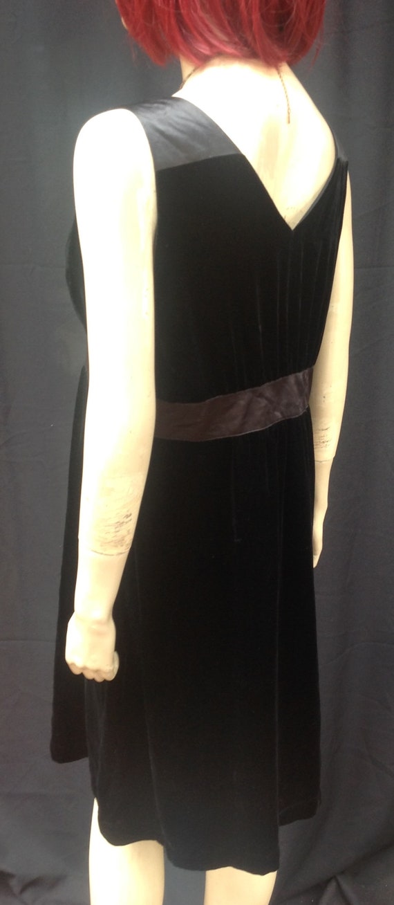 44" Bust NWT~Silk VELVET~H & M~BLACK Velvet Cockt… - image 4