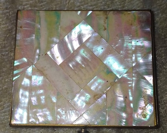 Polvos compactos de nácar de los años 30 "Dorset Fifth Avenue"