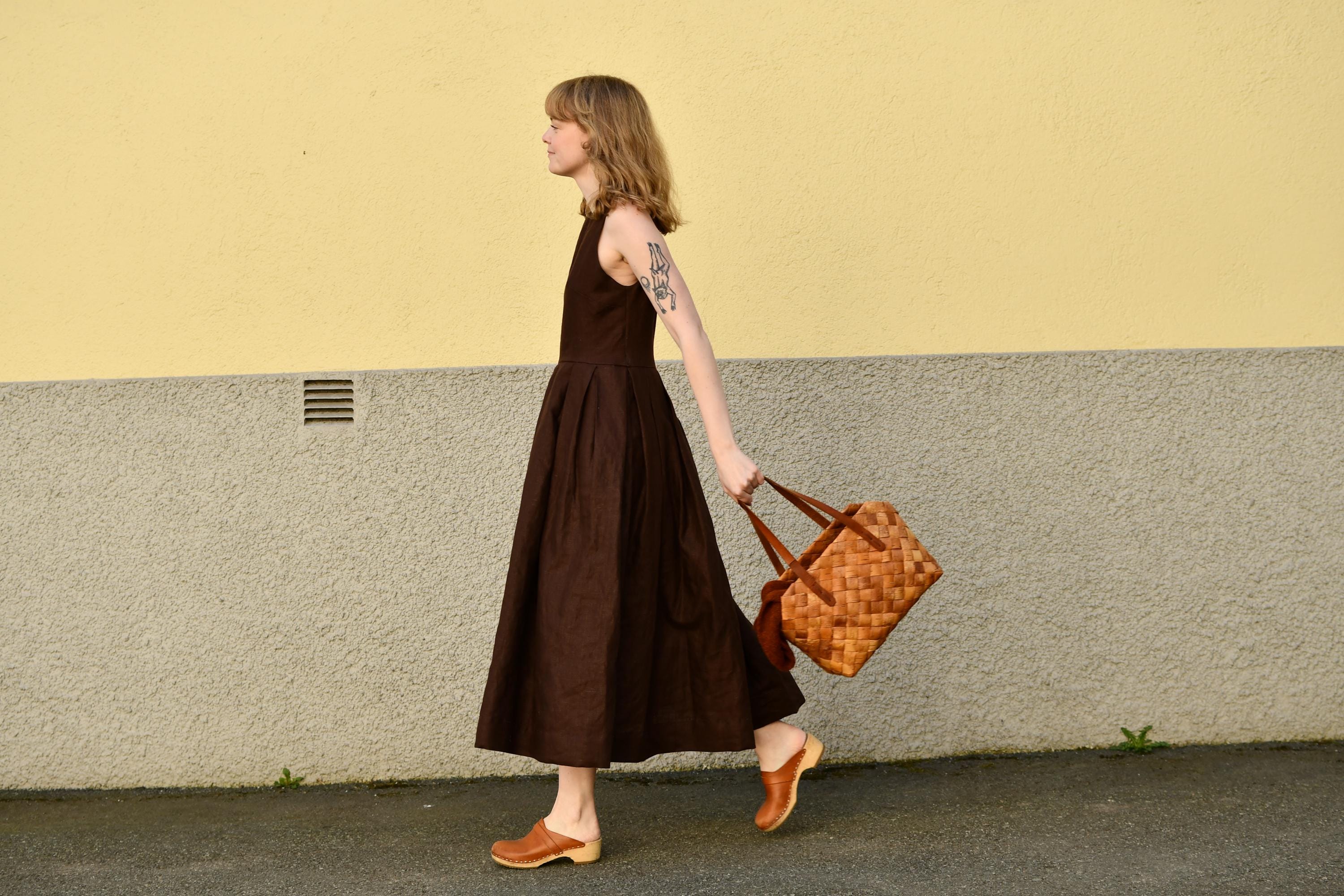 ワンピース ENFOLD WIDE-BOX-PLEATS DRESS ENFOLD