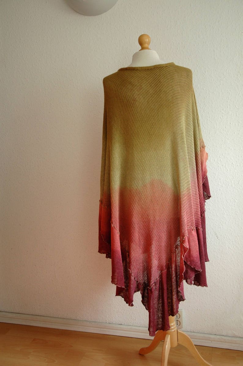 Poncho de lino, tejido verde burdeos, ropa de lino, ropa bohemia, tejido natural único, poncho cruzado para mujer, ropa ecológica. imagen 3