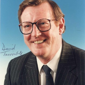 Autografo di David Trimble