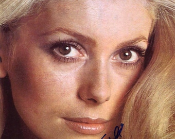 Catherine Deneuve Autograph