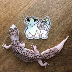 かわいいホログラフィックヒョウモントカゲモドキのステッカー