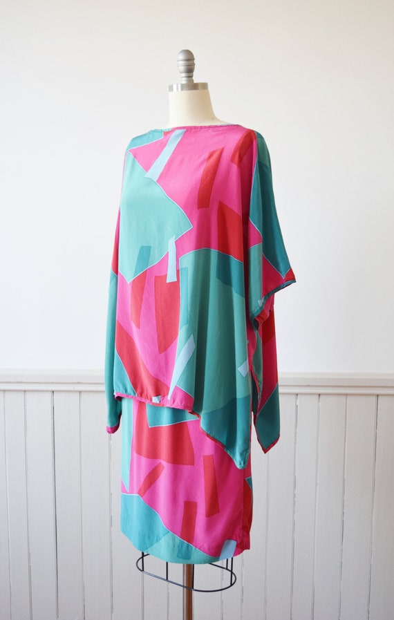 Vintage Silk Tunic and Skirt Set in Abstract Wate… - image 3