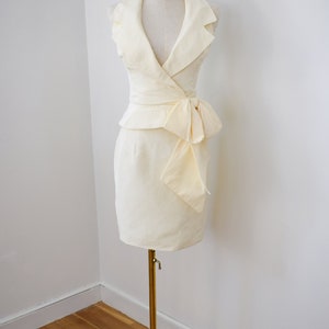 Vintage 1990s Kris Kole Halter Mini Dress Set XXS 1980s/90s White/Cream Halter Top with Bow and Mini Skirt image 2