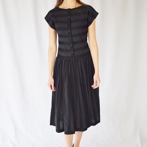 Vintage 1980s Geoffrey Beene Striped Weave Dress XS 80s Black Cotton Frock with Dropped Waist, Scooped Back, Pockets Designer image 4