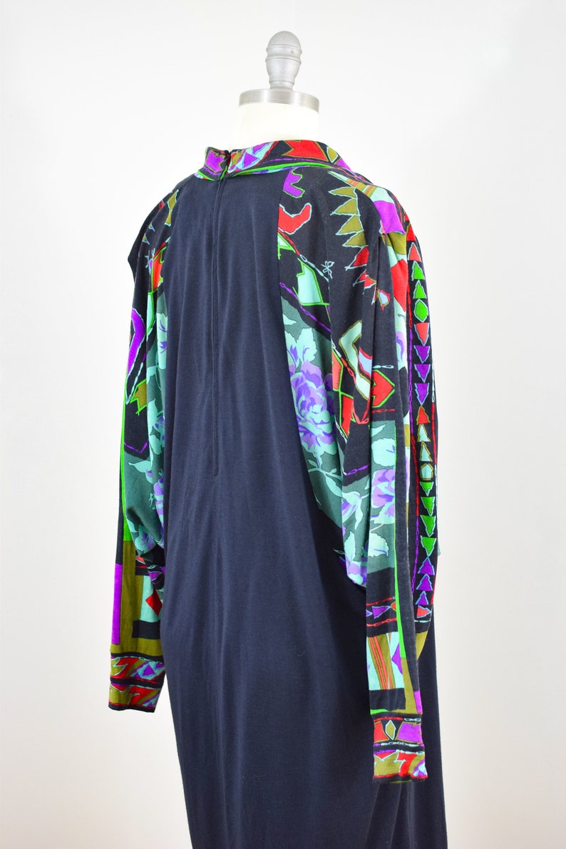 Vintage Early 1980s Leonard Paris Knit Dress L Black and Art Deco Print Silk and Wool Blend Jersey Gown With Belt Batwing Sleeves image 8