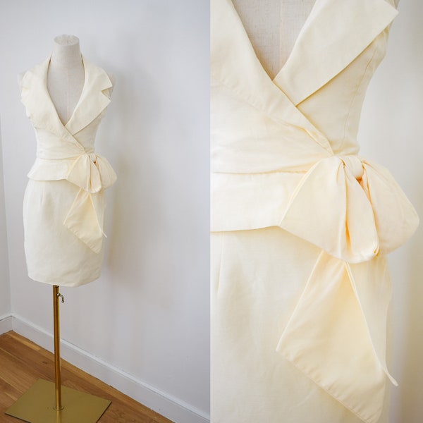 Vintage 1990s Kris Kole Halter Mini Dress Set | XXS | 1980s/90s White/Cream Halter Top with Bow and Mini Skirt