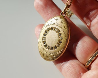 Antique Rhinestone Eye Locket | "MAR" initials