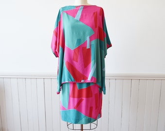 Vintage Silk Tunic and Skirt Set in Abstract Watermelon | 1980s Bold Geometric Print Pink and Green Dress Set | S/M