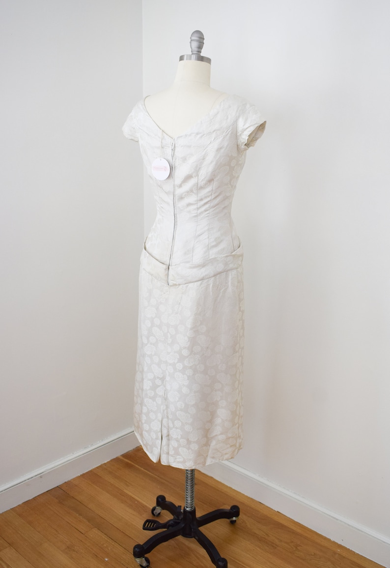 Vintage 1950s/1960s Silk Dress by Adele Simpson S/M 50s/60s White Silk Satin Jacquard Wiggle Sheath Dress Wedding Dress Bridal Gown image 6
