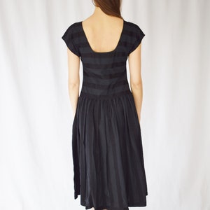 Vintage 1980s Geoffrey Beene Striped Weave Dress XS 80s Black Cotton Frock with Dropped Waist, Scooped Back, Pockets Designer image 2