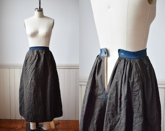 Antique Victorian Quilted Woolen Winter Petticoat | XXS | 1800s Wool and Cotton Lined Hand-Quilted Petticoat Skirt