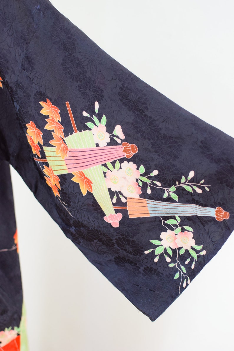 Antique 1920s Silk Pajama Robe and Pants Set M 20s Asian Floral and Umbrella Print Silk Robe and Lounge Pants Beach Pajamas image 4