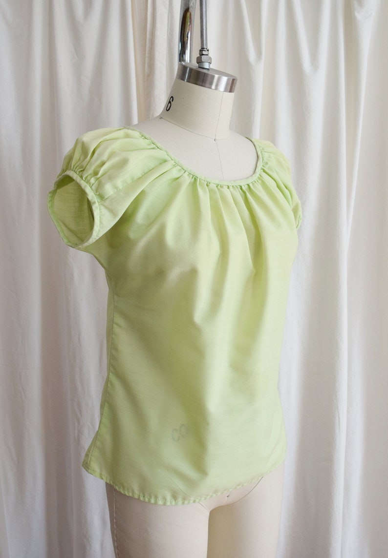 by Pom Pom Vintage Top Puff Sleeves 1950s Limeade Green Peasant Blouse