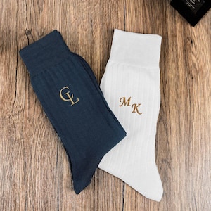 Groomsmen Socks Personalized, Embroidered Best Man Socks, Groomsmen Proposal Gifts, Wedding Groomsmen Gift, Wedding Socks, Monogrammed Socks
