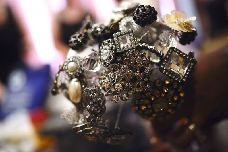 Brooch Bouquet-Custom Bridal Brooch Bouquet