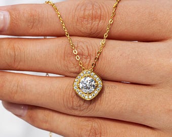 Minimalistische Halo Moissanit Kette in Gold – Eleganter Sterling Silber Schmuck für jeden Tag