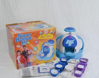 Super Badge It - Badge Making Machine Bandai 2002