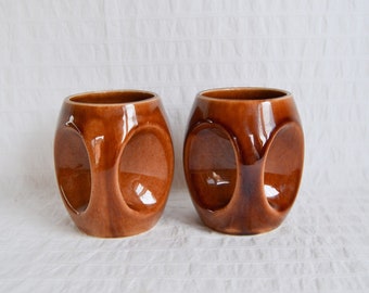 Vintage Holkham Pottery Owl Eye Mugs Cups Brown Glaze, Two Pair, Retro 70's