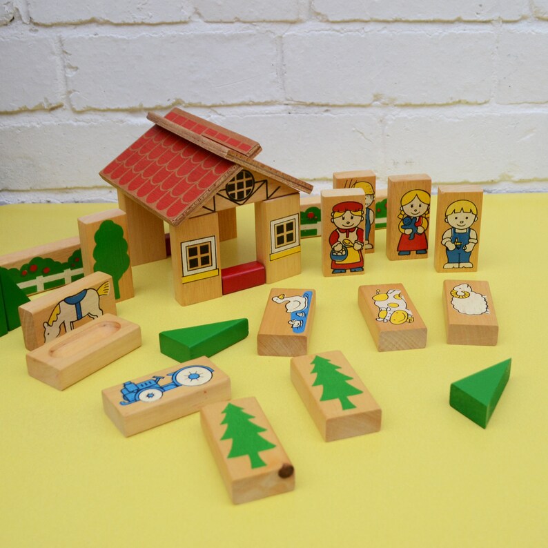 wooden farmyard set