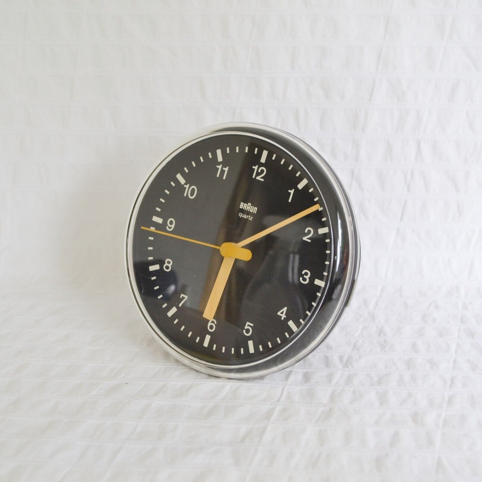 leather black and dial black - watch classic Braun AW10 バウハウス　ブラウン　b&o　ラムス 掛時計　4833 ヴィンテージ　BRAUN strap US – インテリア時計