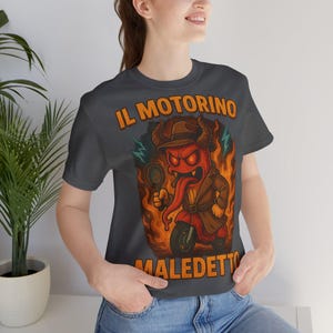 Camiseta "Il Motorino Maledetto", divertida camiseta de dibujos animados de scooter italiano con el diablo de la podredumbre cerebral, camiseta de Halloween con meme de Vaporwave Hellfire, camiseta gráfica unisex