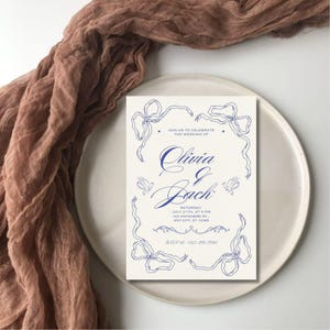 Elegante Hochzeitseinladungsvorlage - Blau illustrierte Canva Design - Bearbeitbare & druckbare moderne PDF-Karte
