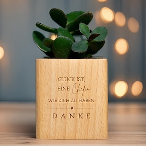 Geschenk Chefin Chef, personalisierter Pflanzentopf aus hochwertigem Holz mit Gravur, Dankeschön Geschenk Chef Büro
