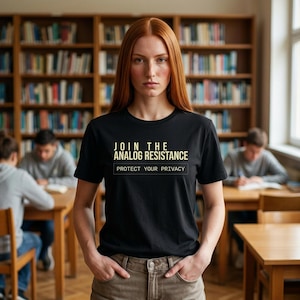 Camiseta "Protege tu privacidad" / Camiseta antivigilancia / Derechos de privacidad / Ropa antivigilancia / Capitalismo de vigilancia