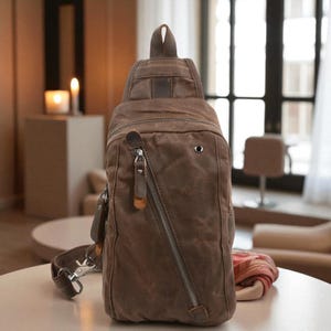 Waxed Canvas Chest Bag, European Style Men’s Sling Bag, Vintage Waterproof Small Knapsack for Men, Stylish and Durable, Perfect for Everyday