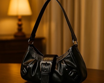 Vintage 90s Brown Faux Leather Shoulder Bag with Silver Buckle Closure, Grunge Y2K Purse, Retro Baguette Handbag for Women