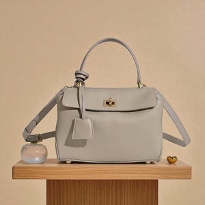 Handmade Leather Shoulder Bag, Crossbody Tote, Large Luxury Leather Bag, Stylish and Durable, Perfect for Everyday Use, Work, and Travel