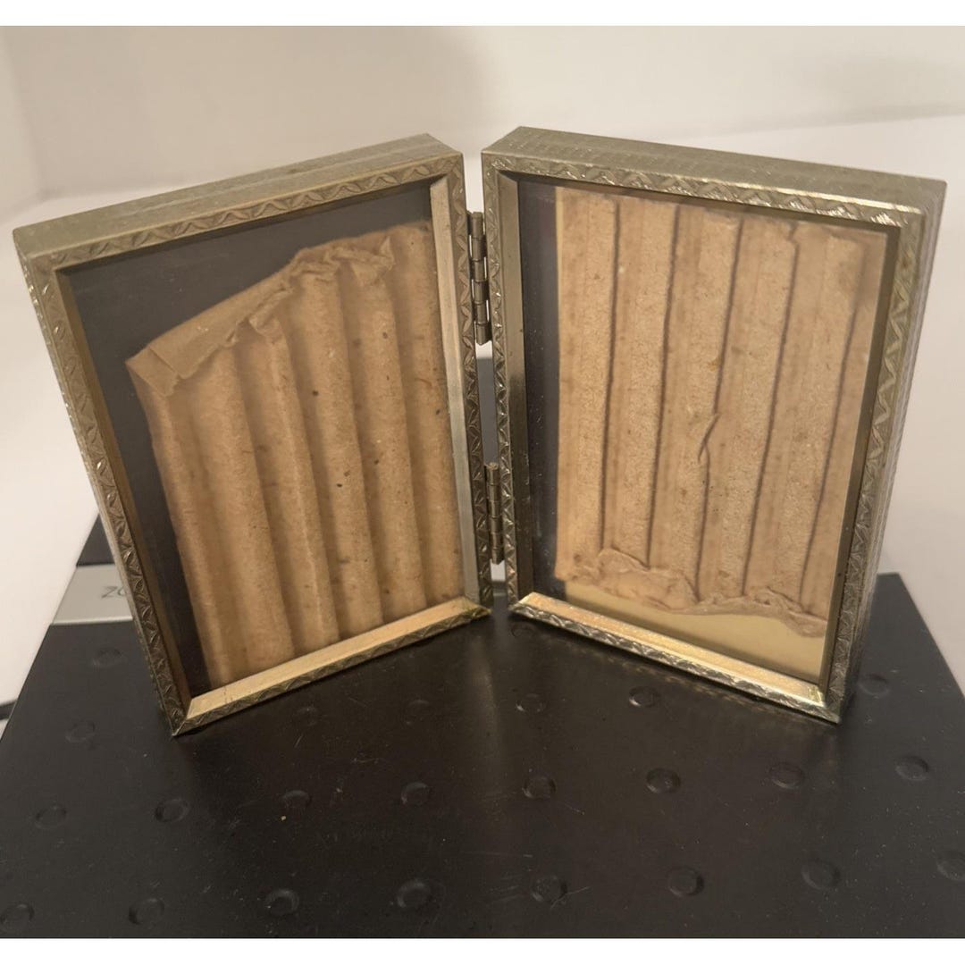 Vintage Gold Tone Metal Bi-fold Double Hinged Picture Frame-3.25"x2.25 ...