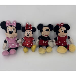 Disney Mini Plush Lot Minnie & Mickey Mouse Stuffed Toys-3 Minnie Mouse 1 Mickey afbeelding 1