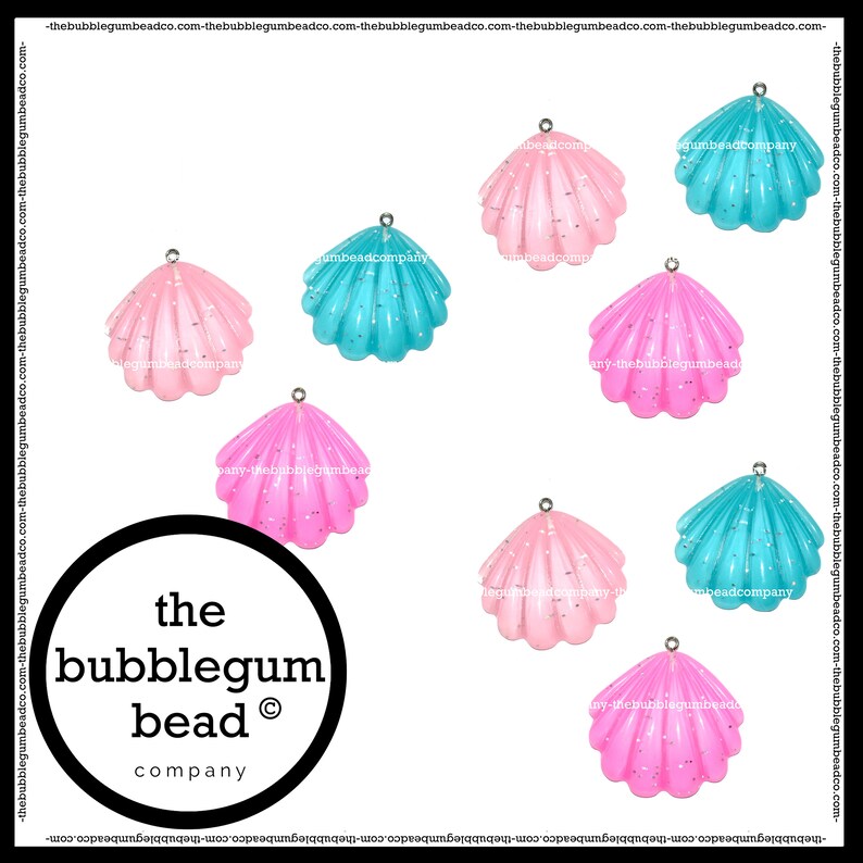 The Bubblegum Bead Co. 40mm-RESIN GLITTER SHELL Pendant Bubblegum Necklace Pendant Gumball Necklace Pendant Chunky Necklace Pendant