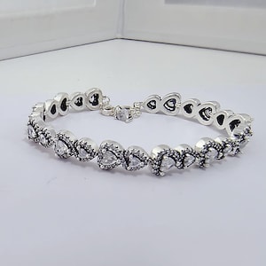 Pandora Silver S925 ALE Halo Hearts Bracelet