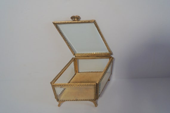 Vintage Jewelry Box. Stylebuilt Gold Ormolu Jewel… - image 8