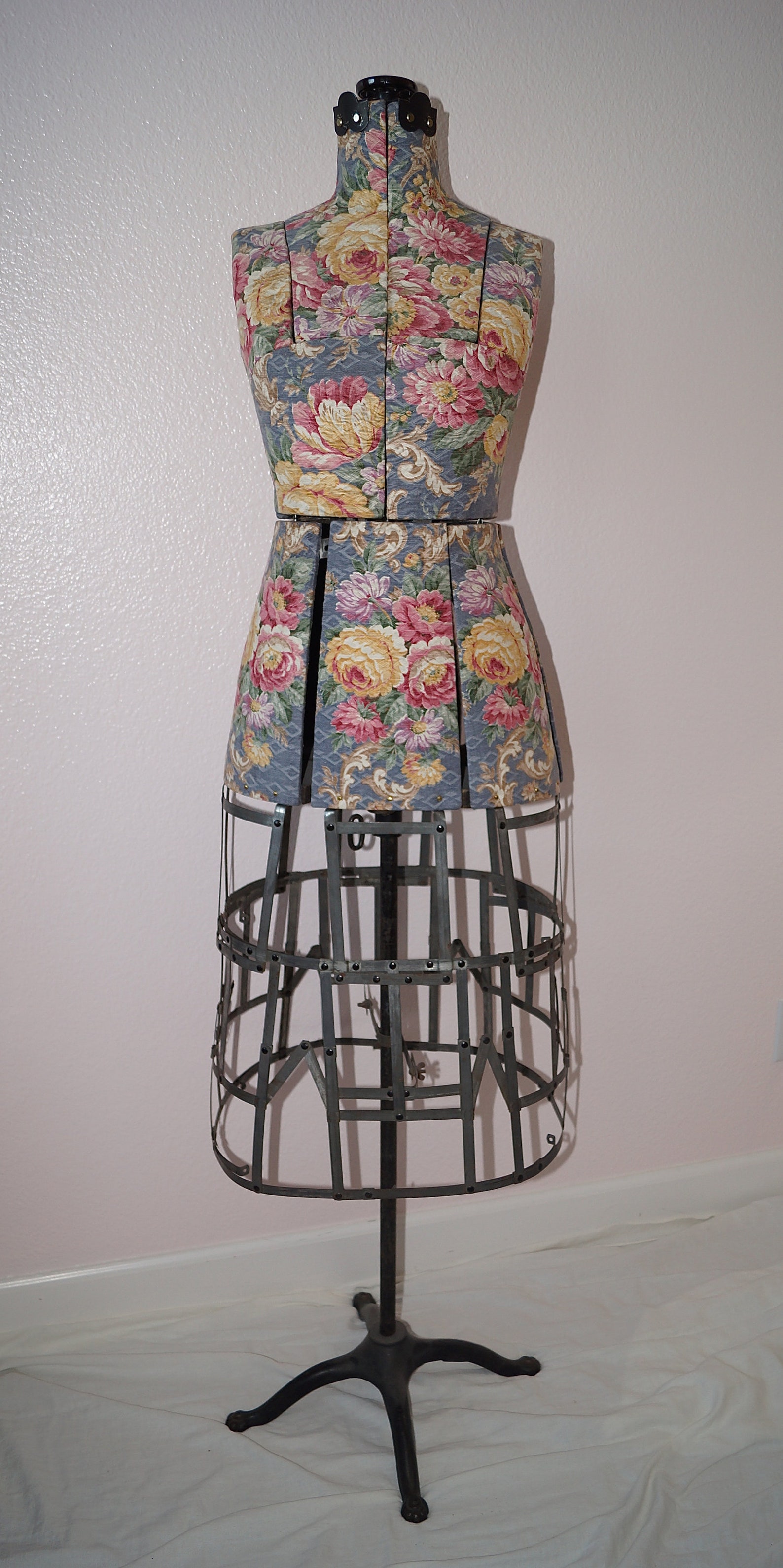 Antique Dress Form. Adjustable Dress Form Mannequin. 1900s Dressmakers ...