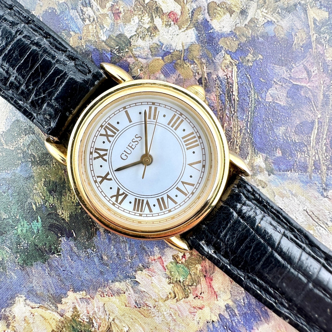 Guess Vintage Women\'s Gold-Tone Watch with Black Leather Strap & White Dial Vintage 1990s Women main image 2