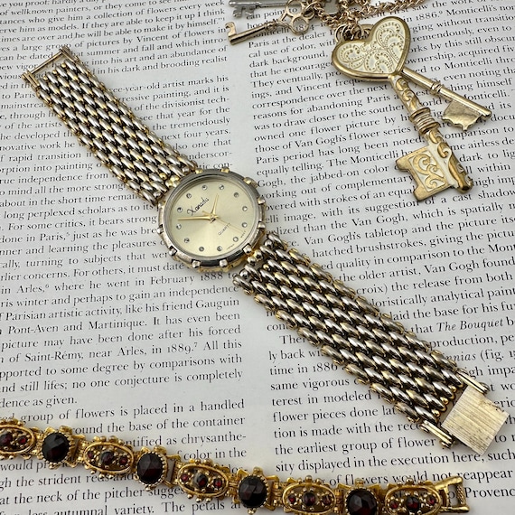 Vintage Xanadu Gold Dial Women